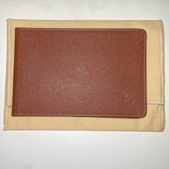 LOUIS VUITTON Taiga ID Card Holder Wallet Alezan W/Dust Bag - Picture 12 of 12